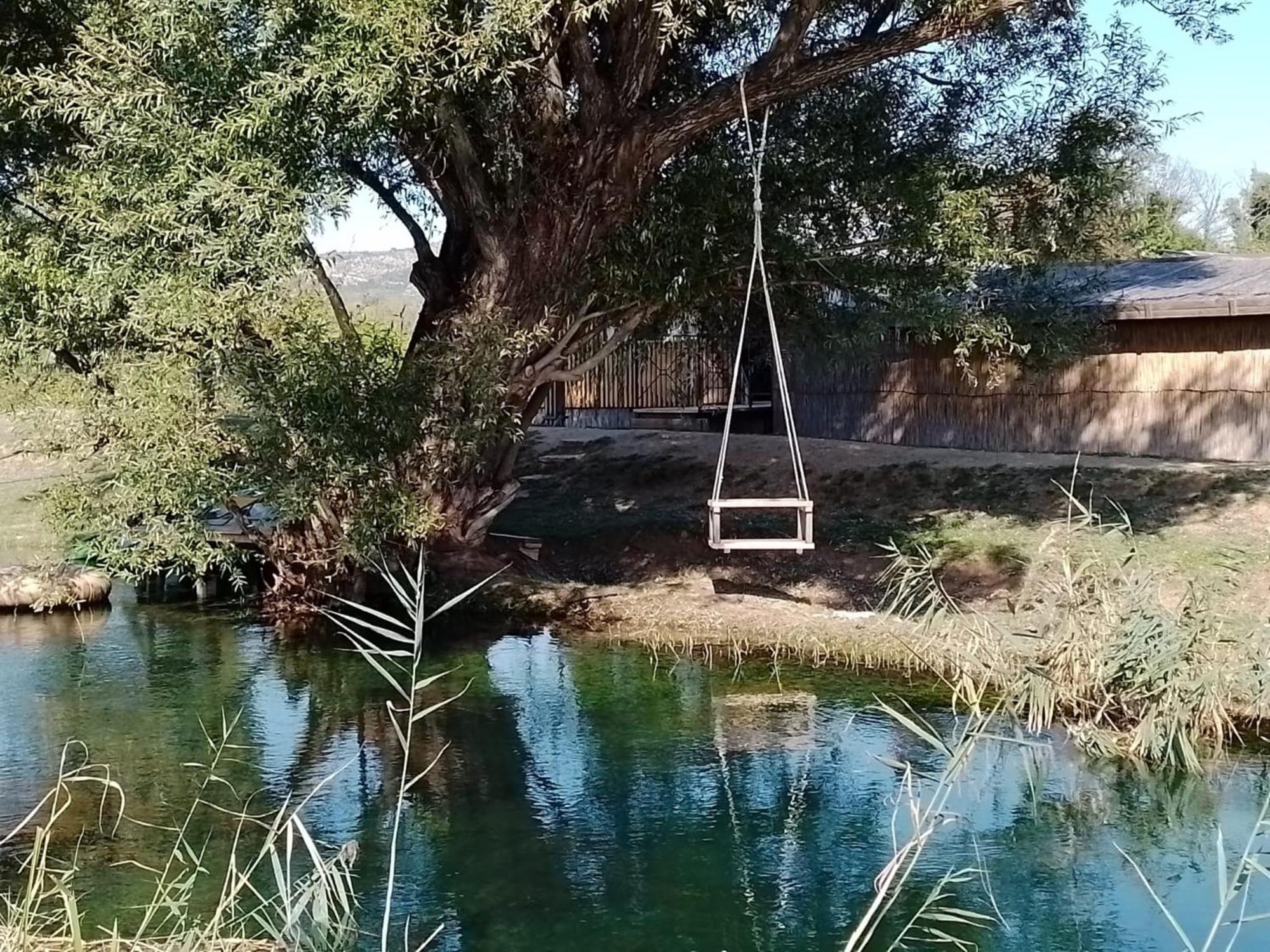 Glamping House Two Rivers Liyubuşka Dış mekan fotoğraf